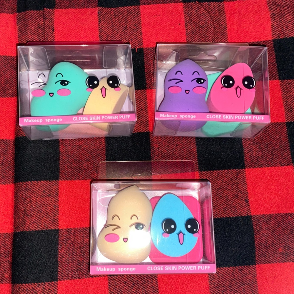 3 Sets of 3 Makeup Sponges (Close Skin Power Puff)